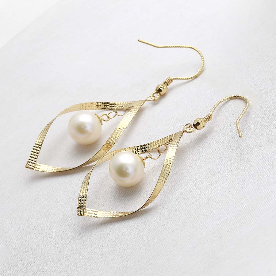 B&ocirc;ng tai v&agrave;ng