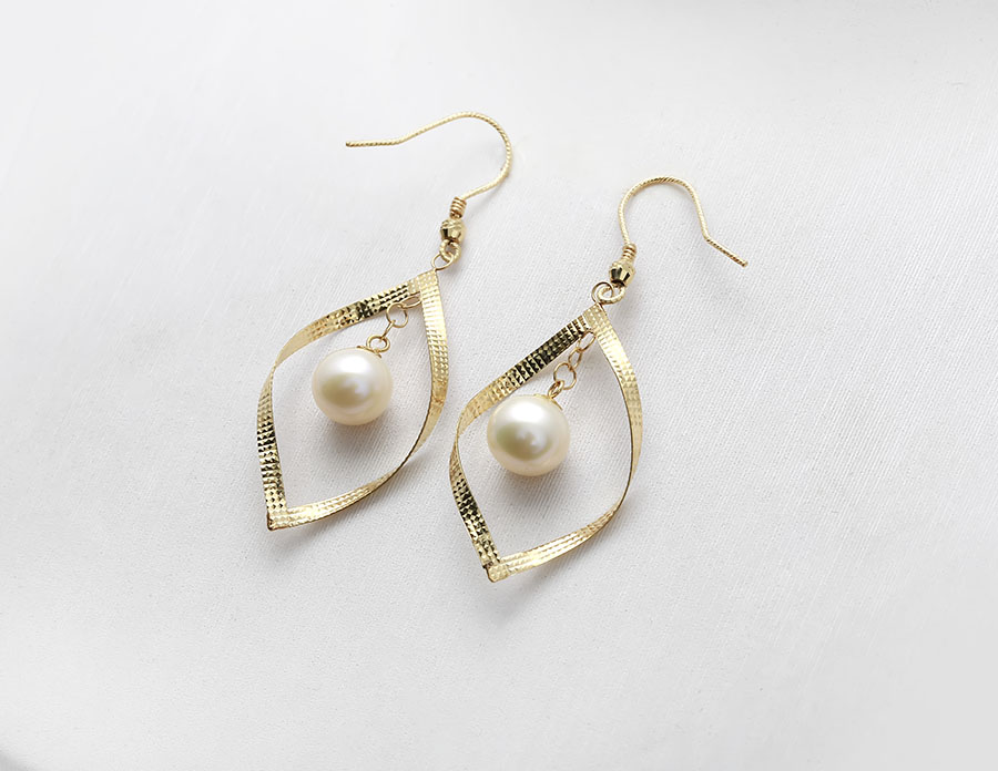 B&ocirc;ng tai v&agrave;ng