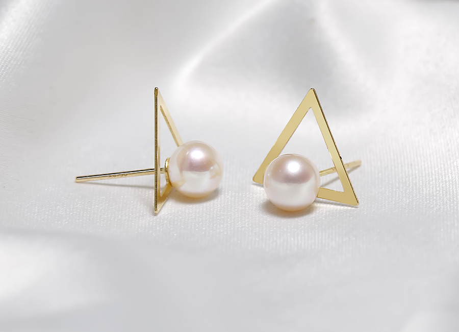 B&ocirc;ng tai v&agrave;ng