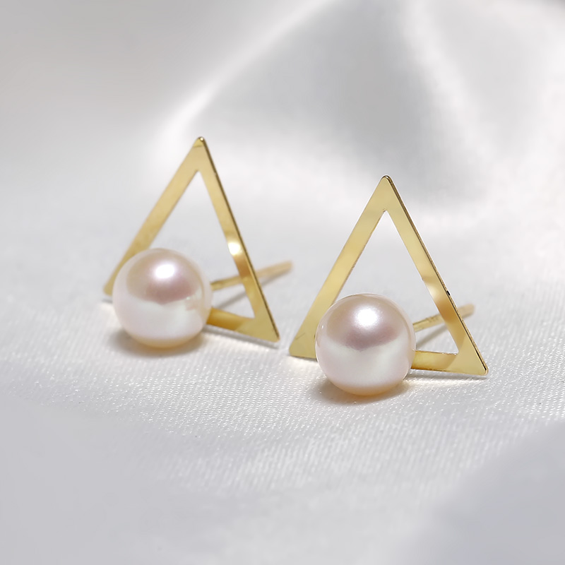 B&ocirc;ng tai v&agrave;ng