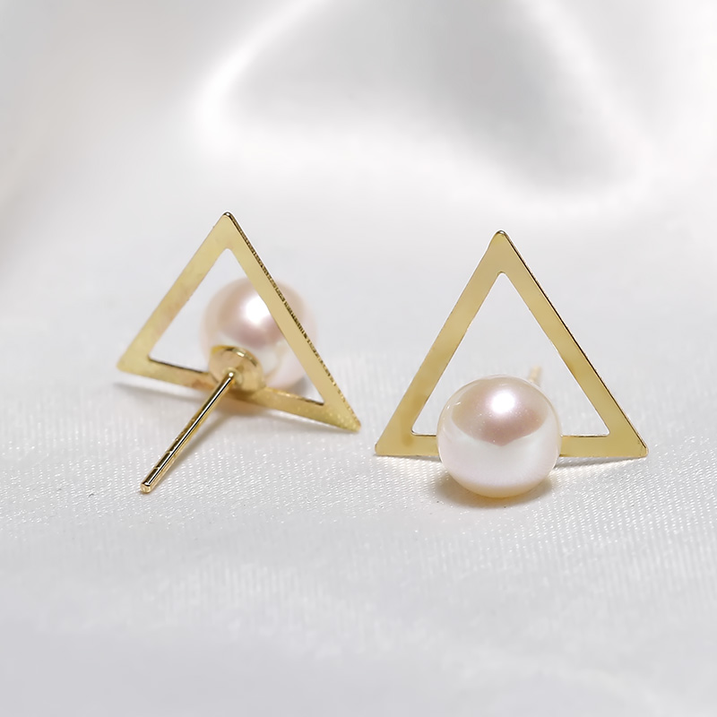 B&ocirc;ng tai v&agrave;ng