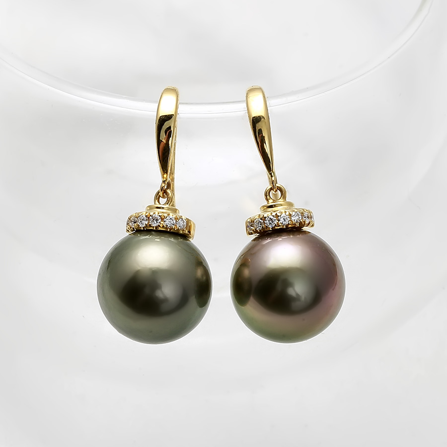 B&ocirc;ng tai v&agrave;ng 18k