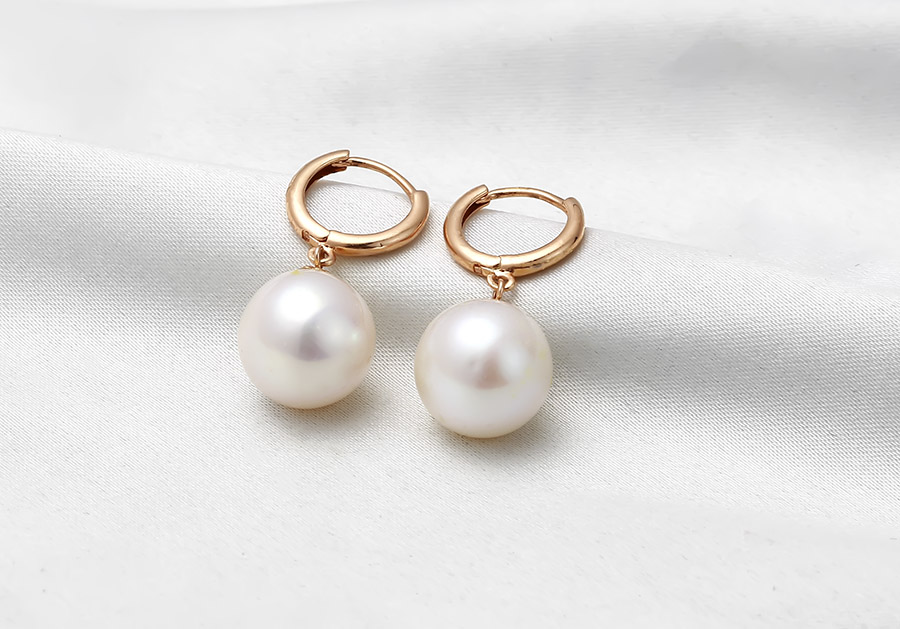 b&ocirc;ng tai v&agrave;ng