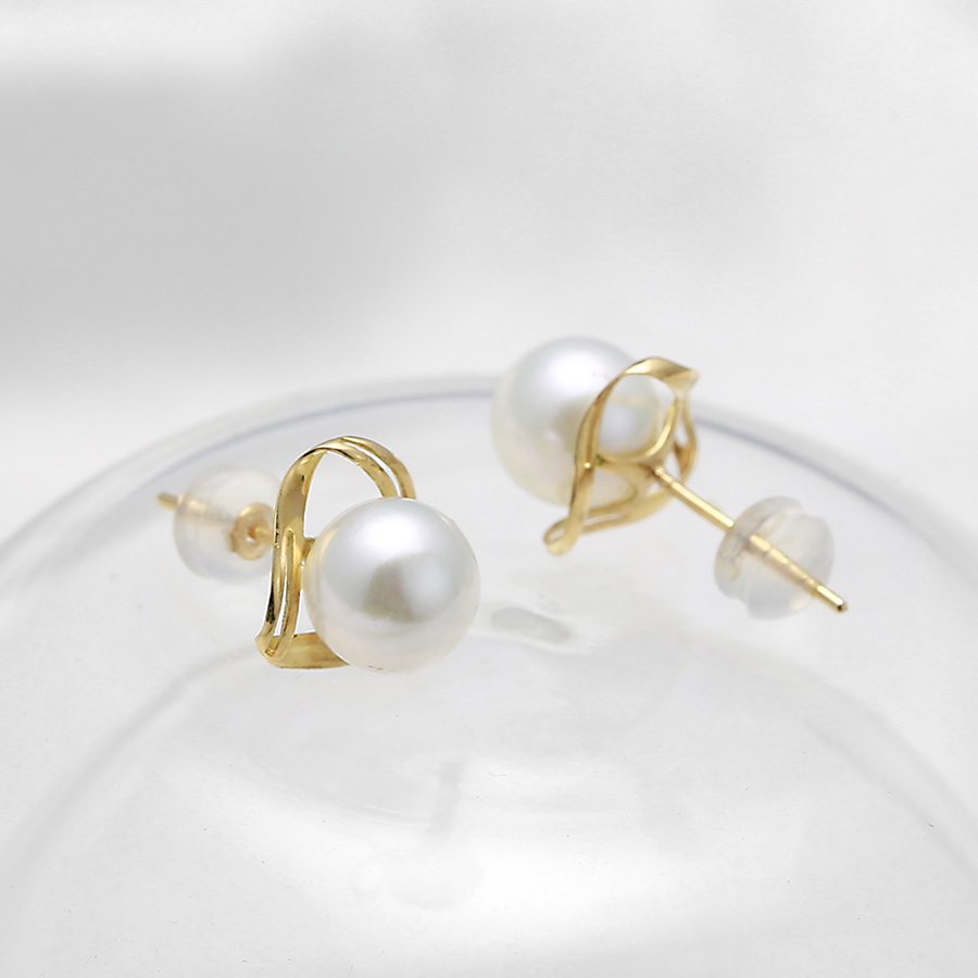 B&ocirc;ng tai v&agrave;ng 18k