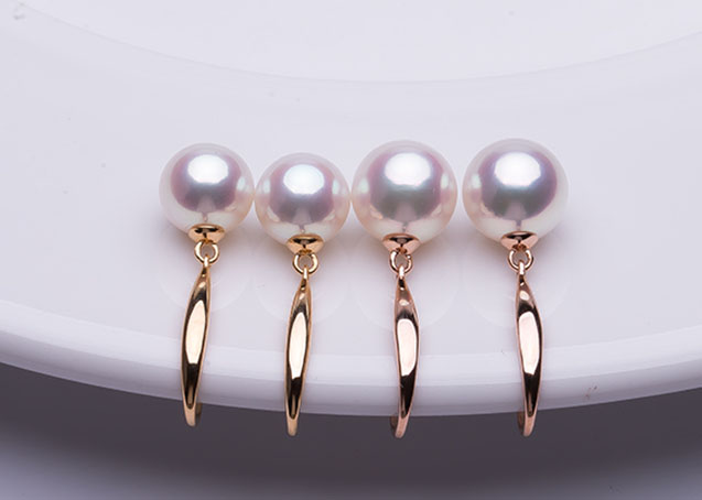 B&ocirc;ng tai v&agrave;ng 18k ngọc trai biển Aokoya 7,5-9mm Fel