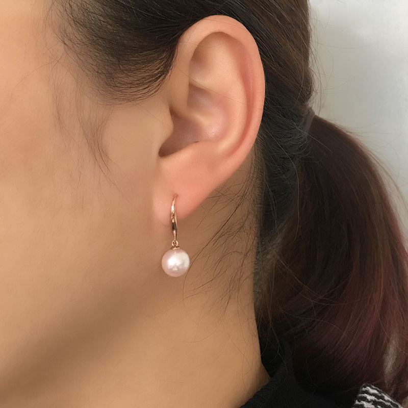 B&ocirc;ng tai v&agrave;ng 18k ngọc trai biển Aokoya 7,5-9mm Fel