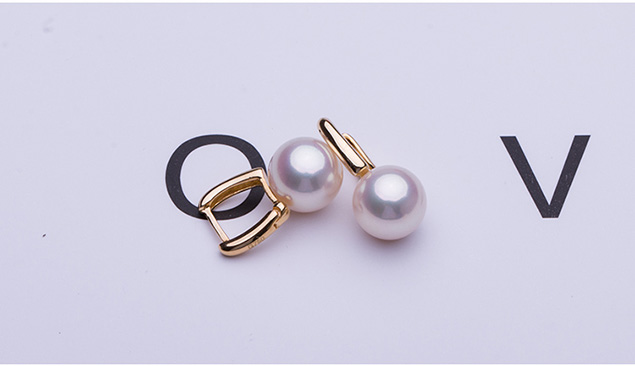 B&ocirc;ng tai v&agrave;ng 18k ngọc trai biển Akoya 7,5-10mm Daisy