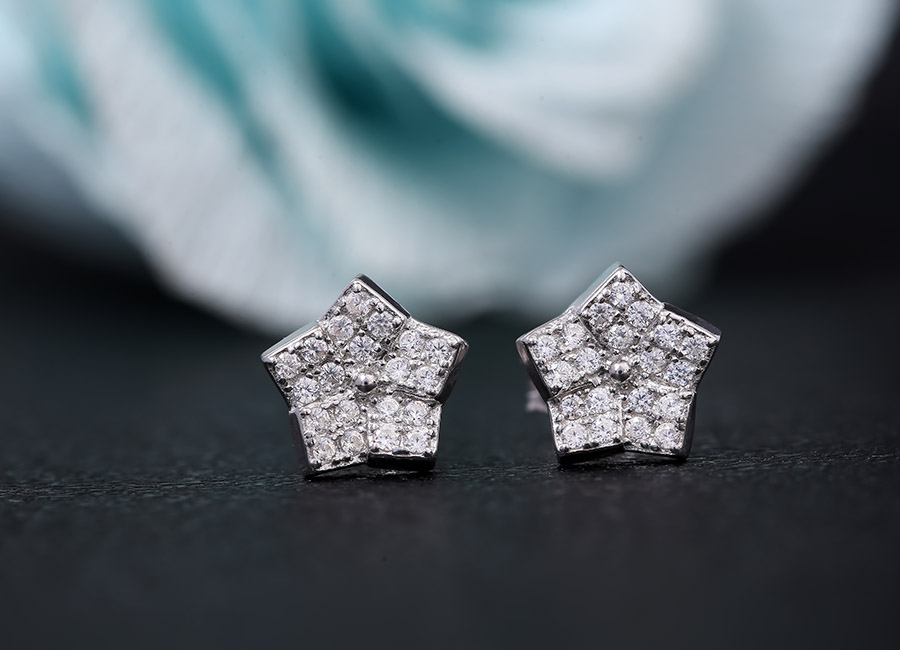 Tự tin đồng h&agrave;nh c&ugrave;ng bạn.