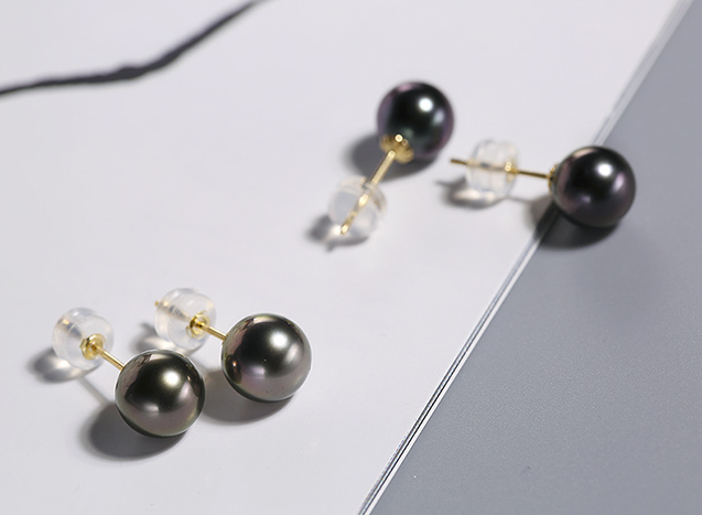 B&ocirc;ng tai v&agrave;ng 18k