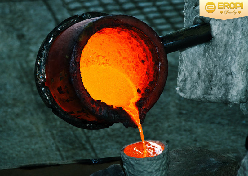 trải qua c&aacute;c quy tr&igrave;nh nghi&ecirc;m ngặt v&agrave; đ&ograve;i hỏi kỹ thuật cao