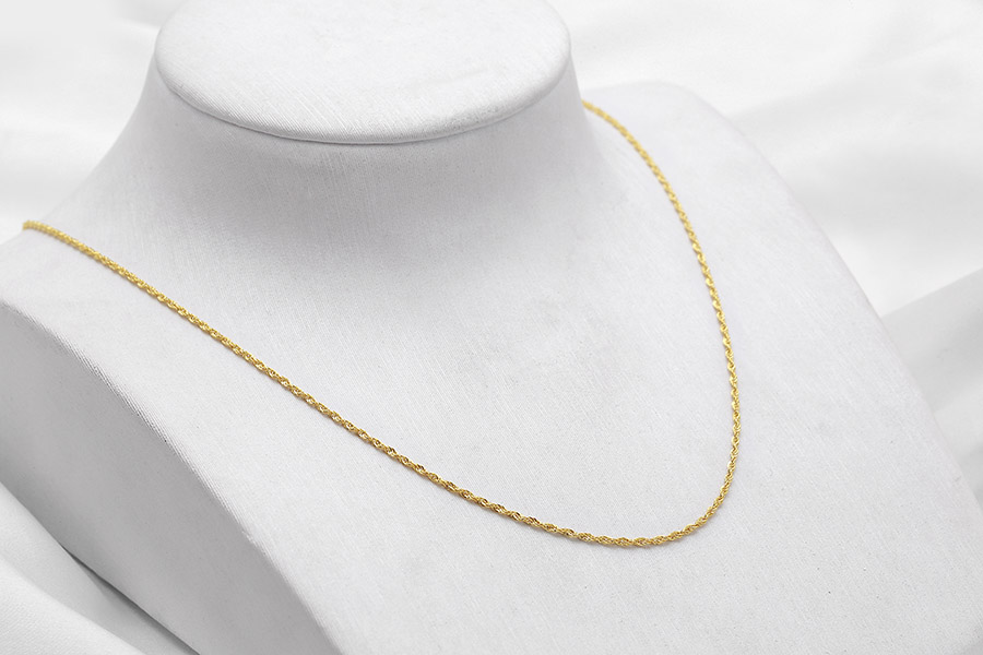 D&acirc;y chuyền v&agrave;ng 18k