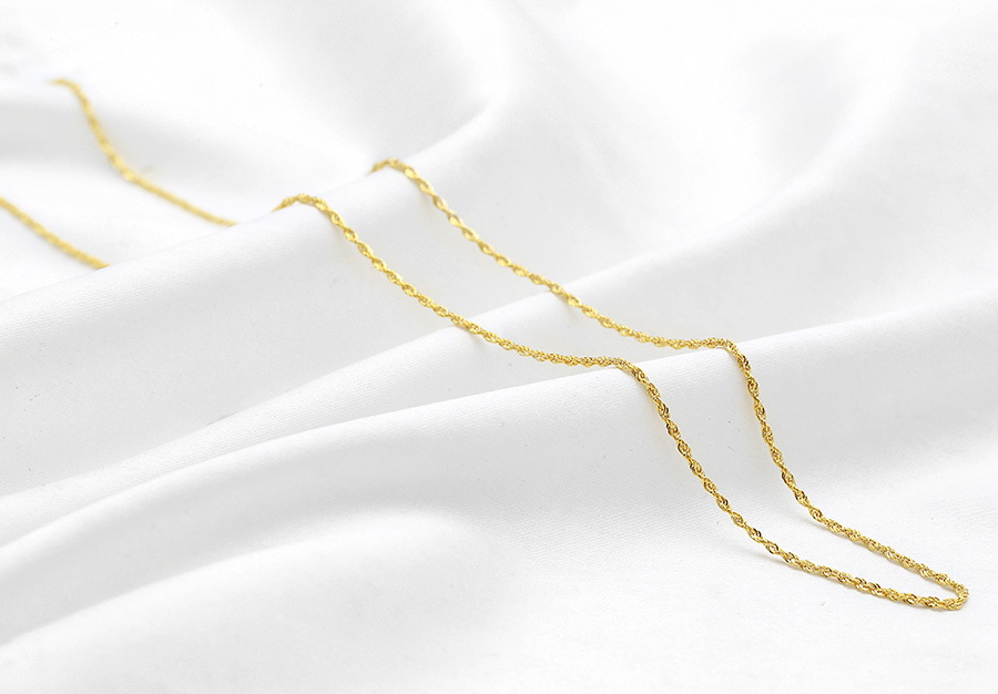 D&acirc;y chuyền v&agrave;ng 18k