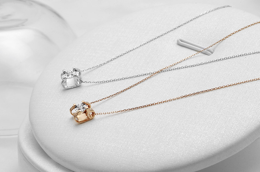 D&acirc;y chuyền v&agrave;ng 18