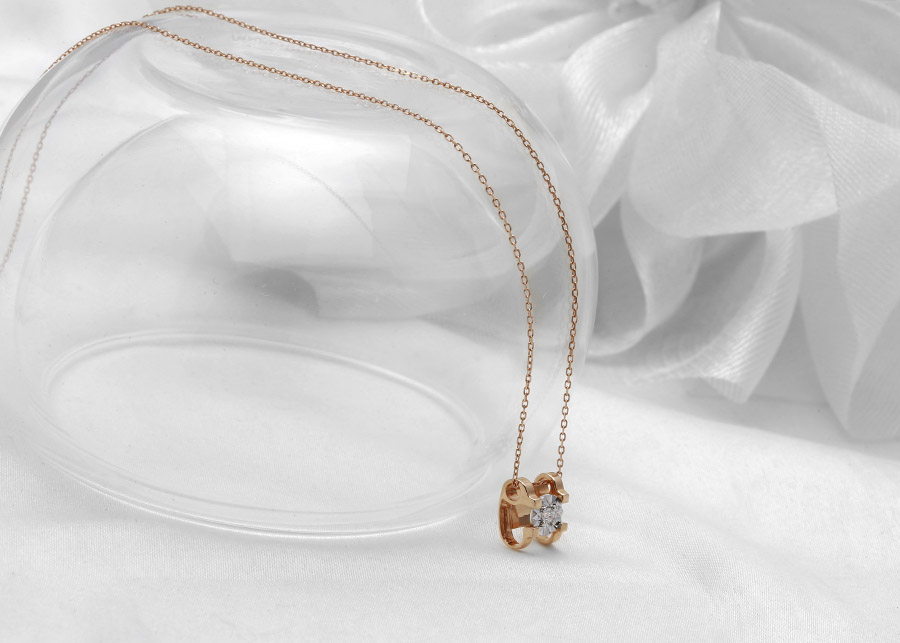 D&acirc;y chuyền v&agrave;ng 18