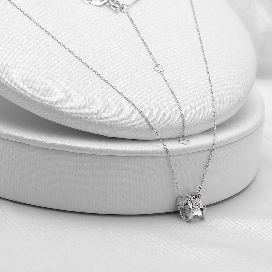 D&acirc;y chuyền v&agrave;ng 18