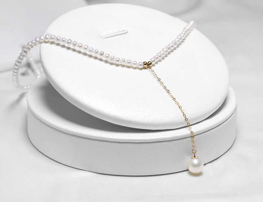 D&acirc;y chuyền v&agrave;ng 18k