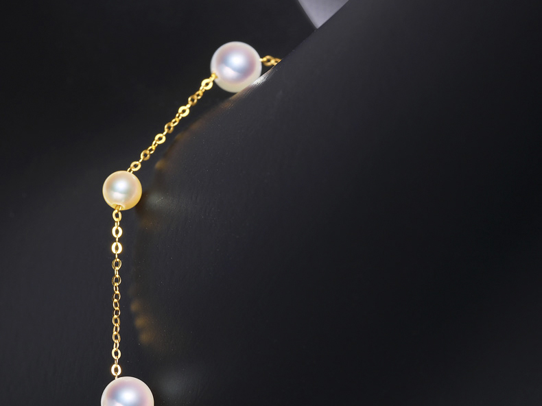 Lắc tay v&agrave;ng 18k