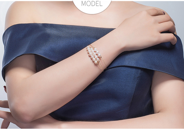 Lắc tay v&agrave;ng 18k ngọc trai biển Akoya 6.5-7.5mm Sunlinght