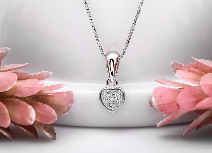 Thiết kế tinh tế, hấp dẫn mọi &aacute;nh nh&igrave;n.