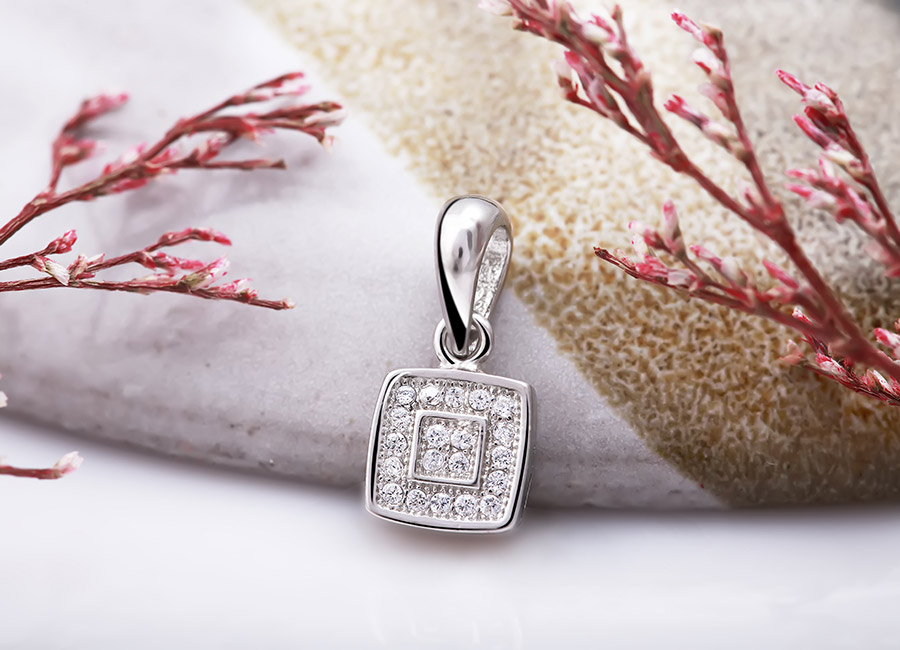 Thiết kế tinh tế, hấp dẫn mọi &aacute;nh nh&igrave;n.