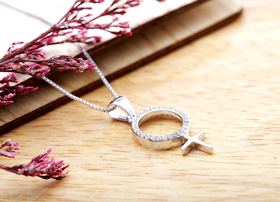 Lung linh với sắc đẹp ho&agrave;n hảo trong từng khung h&igrave;nh.