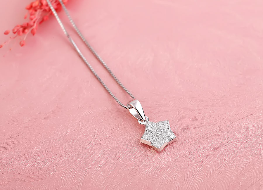 Lung linh sắc đ&aacute; v&agrave; dịu d&agrave;ng t&ocirc; điểm vẻ đẹp của bạn.