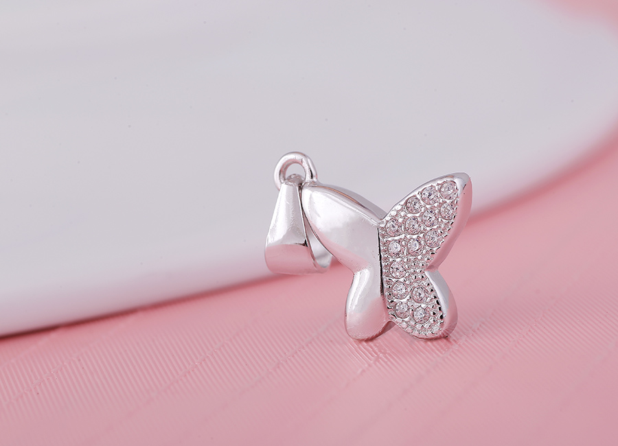 Sản phẩm thời trang hợp với những bạn g&aacute;i trẻ trung, năng động.