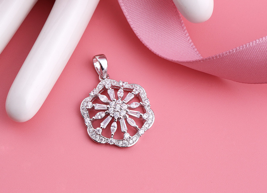 Thiết kế tinh tế, hấp dẫn mọi &aacute;nh nh&igrave;n.