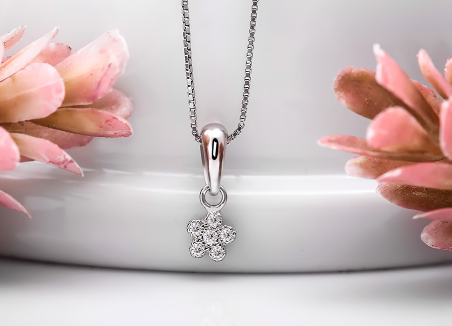 Đơn giản nhưng đầy tinh tế d&ugrave; rằng sở hữu k&iacute;ch thước nhỏ nhắn.