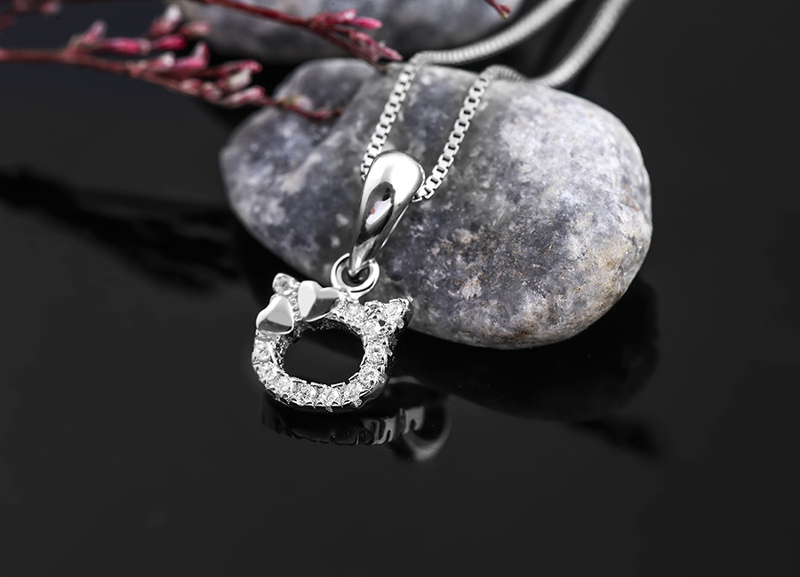 Tạo h&igrave;nh ch&uacute; m&egrave;o đầy dễ thương.