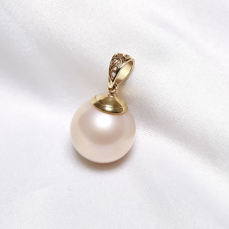 Mặt d&acirc;y chuyền