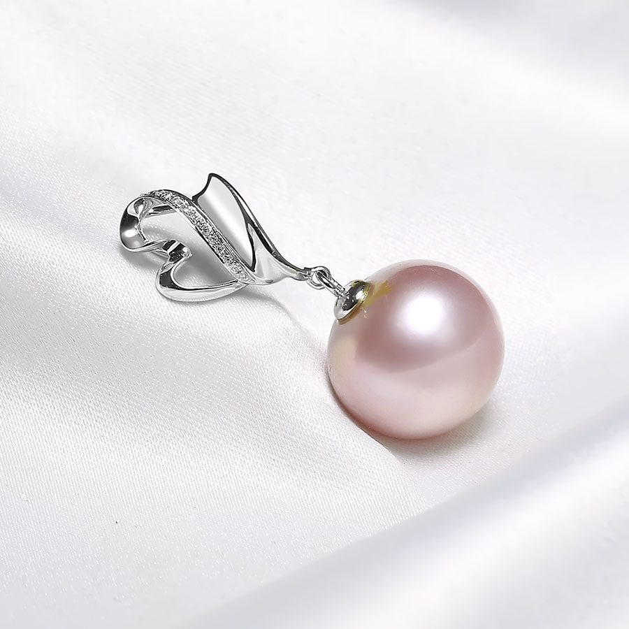 Mặt d&acirc;y chuyền