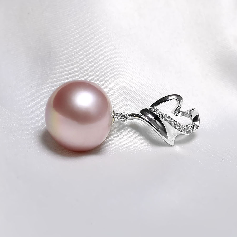 Mặt d&acirc;y chuyền