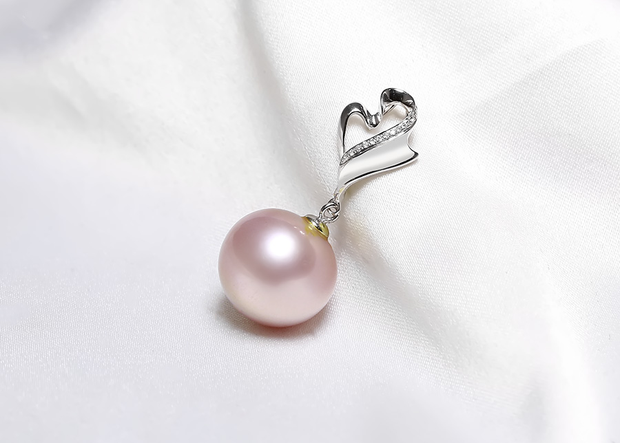 Mặt d&acirc;y chuyền