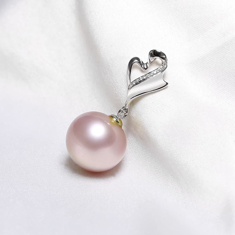 Mặt d&acirc;y chuyền