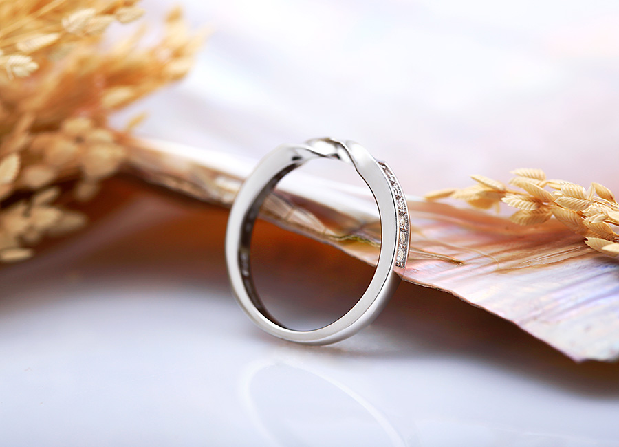 Thoải m&aacute;i trưng diện h&agrave;ng ng&agrave;y.