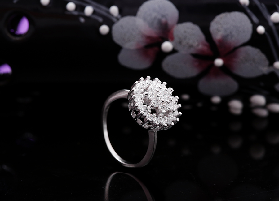 Thiết kế tinh tế, hấp dẫn mọi &aacute;nh nh&igrave;n.