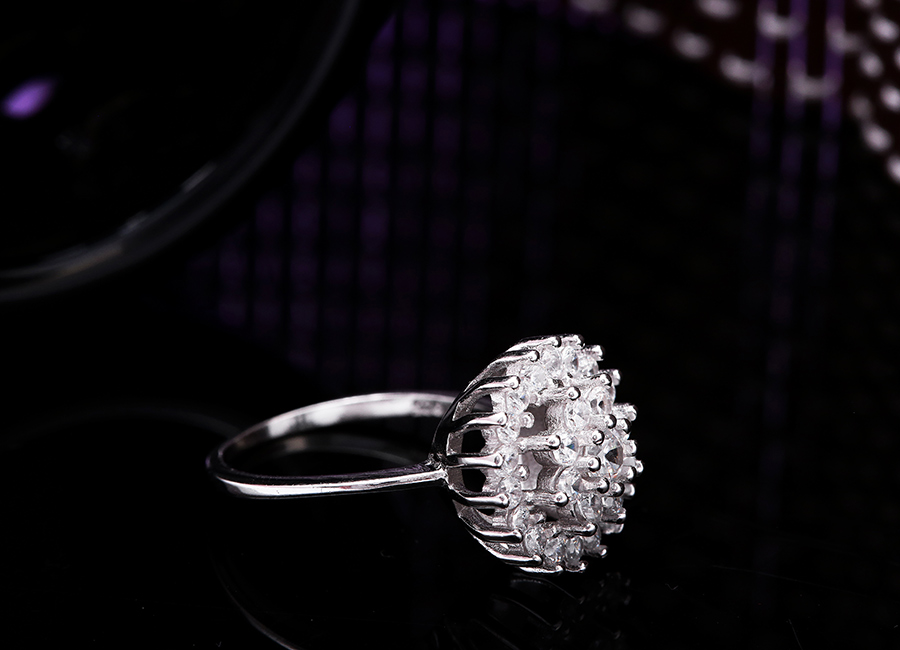 Thiết kế tinh tế, hấp dẫn mọi &aacute;nh nh&igrave;n.