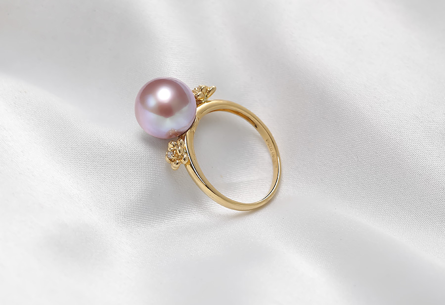 Nhẫn vàng 18k ngọc trai thật Pipie được coi là “ nữ hoàng” trong bộ trang sức nhẫn.