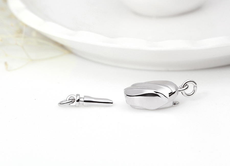 Kết cấu của chiếc chốt bạc mang thương hiệu Eropi.