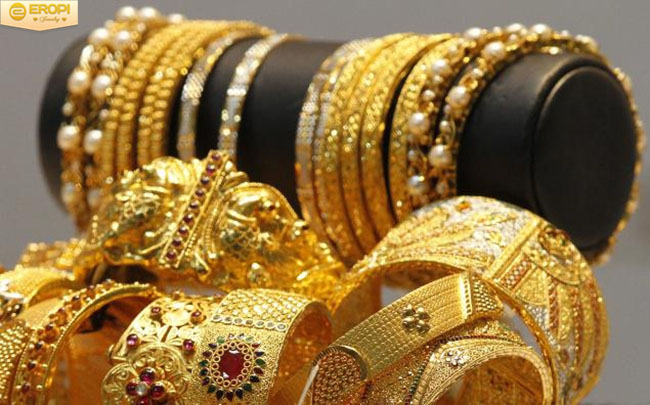 mạ trang sức để l&agrave;m tăng vẻ đẹp