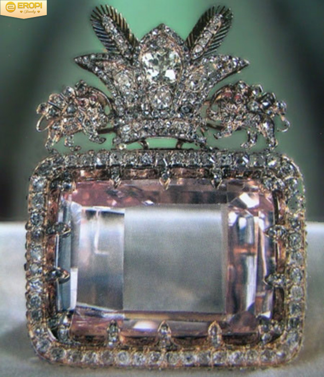 Vi&ecirc;n kim cương Darya-i-Nur