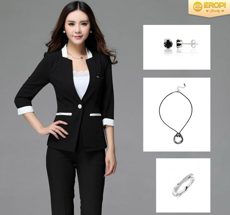 Chọn trang sức cho c&ocirc; n&agrave;ng c&ocirc;ng sở kh&ocirc;ng phải l&agrave; việc dễ l&agrave;m