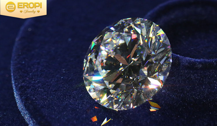 T&ocirc;n vinh vẻ đẹp Việt