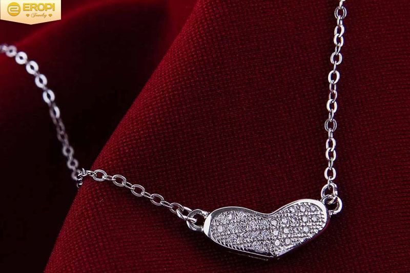D&acirc;y chuyền tr&aacute;i tim