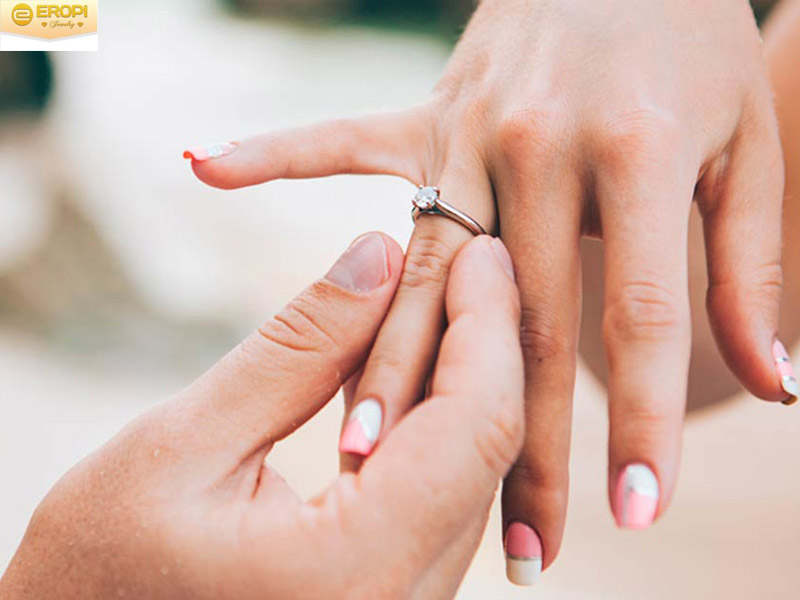 Phạm phải 4 điều này khi đeo nhẫn cưới hôn nhân dễ đổ vỡ