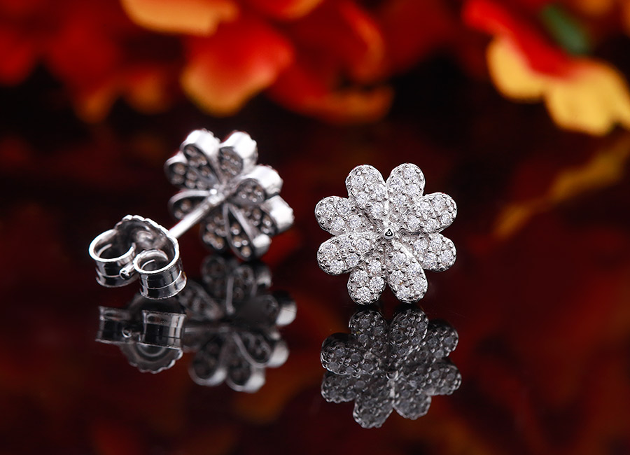 T&ocirc;n vinh vẻ đẹp Việt