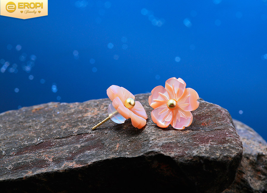 T&ocirc;n vinh vẻ đẹp Việt