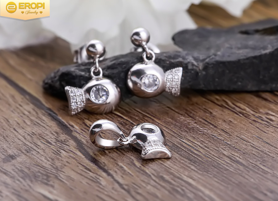 T&ocirc;n vinh vẻ đẹp Việt