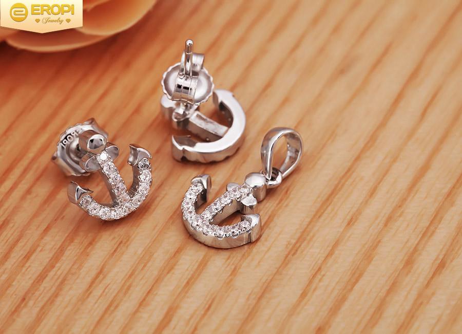 T&ocirc;n vinh vẻ đẹp Việt